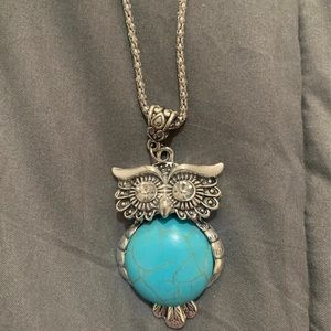 Gorgonzola larger owl pendant silver tone chain